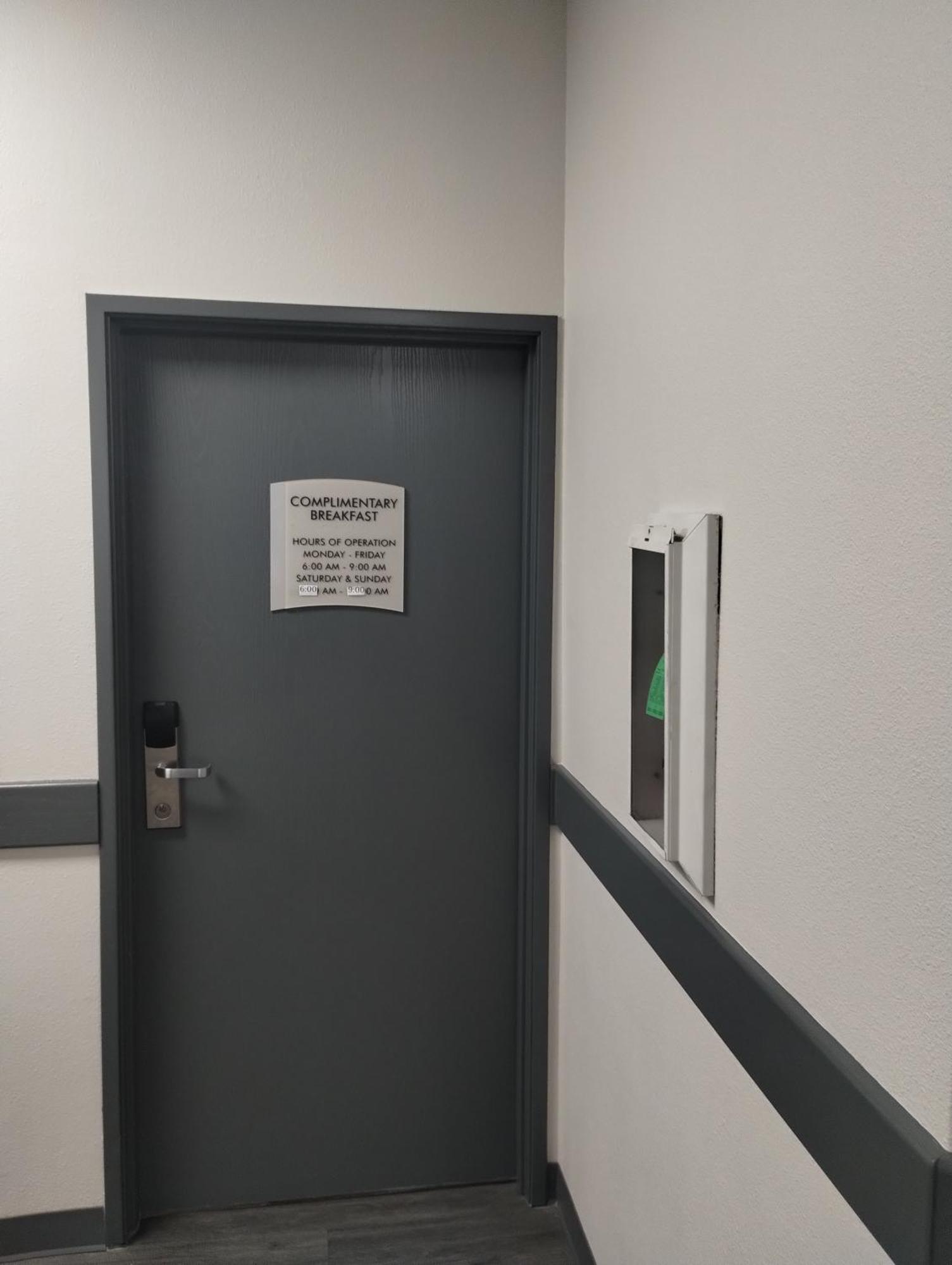 Quality Inn & Suites Уилсонвилл Экстерьер фото