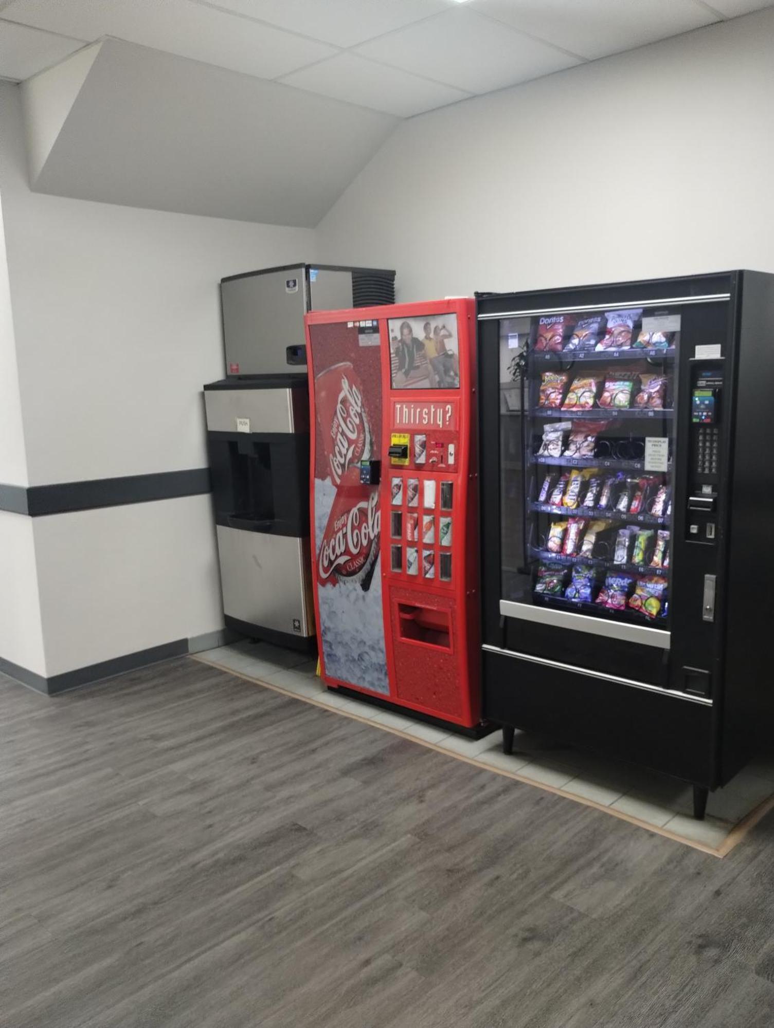Quality Inn & Suites Уилсонвилл Экстерьер фото