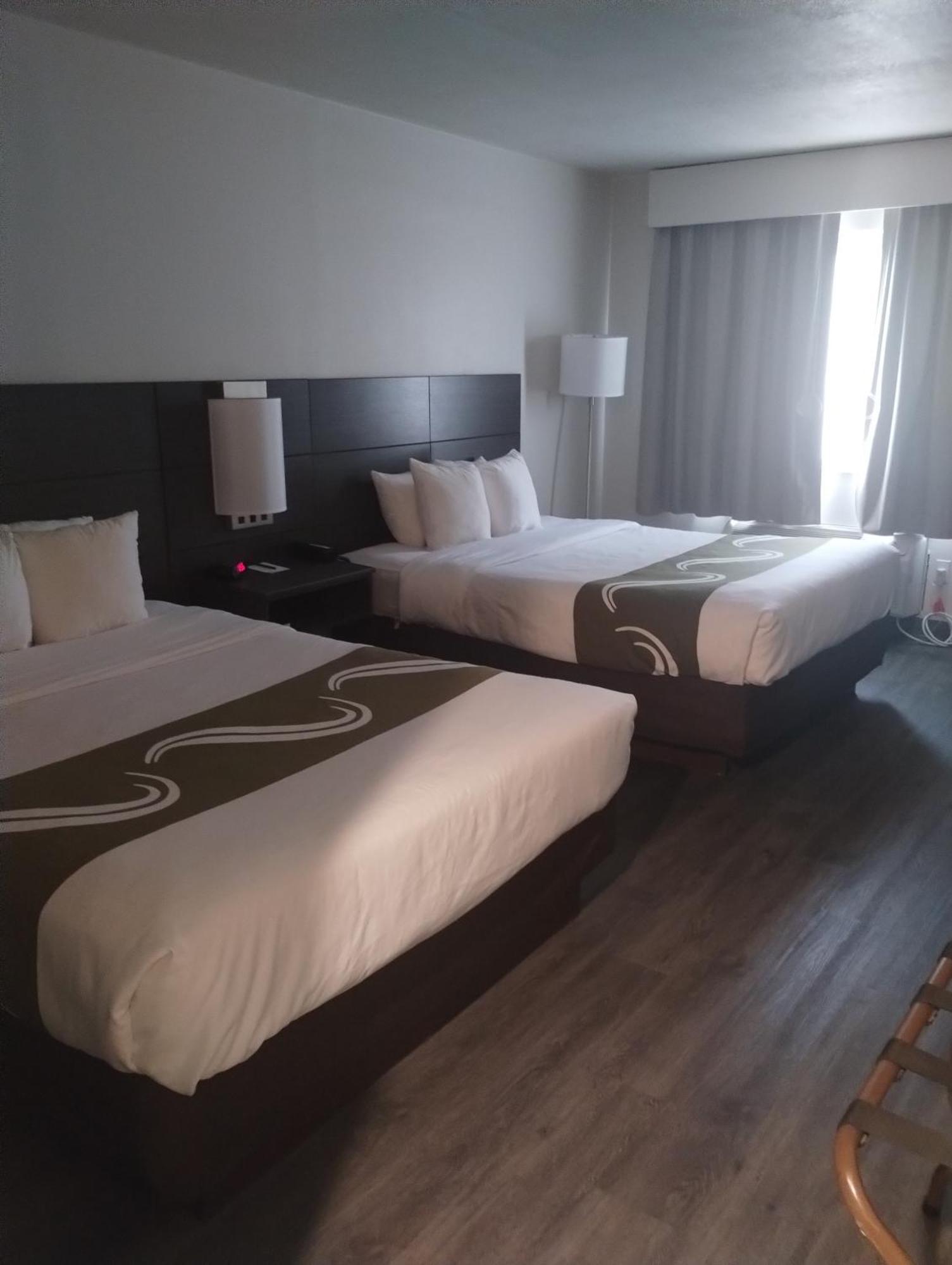 Quality Inn & Suites Уилсонвилл Экстерьер фото