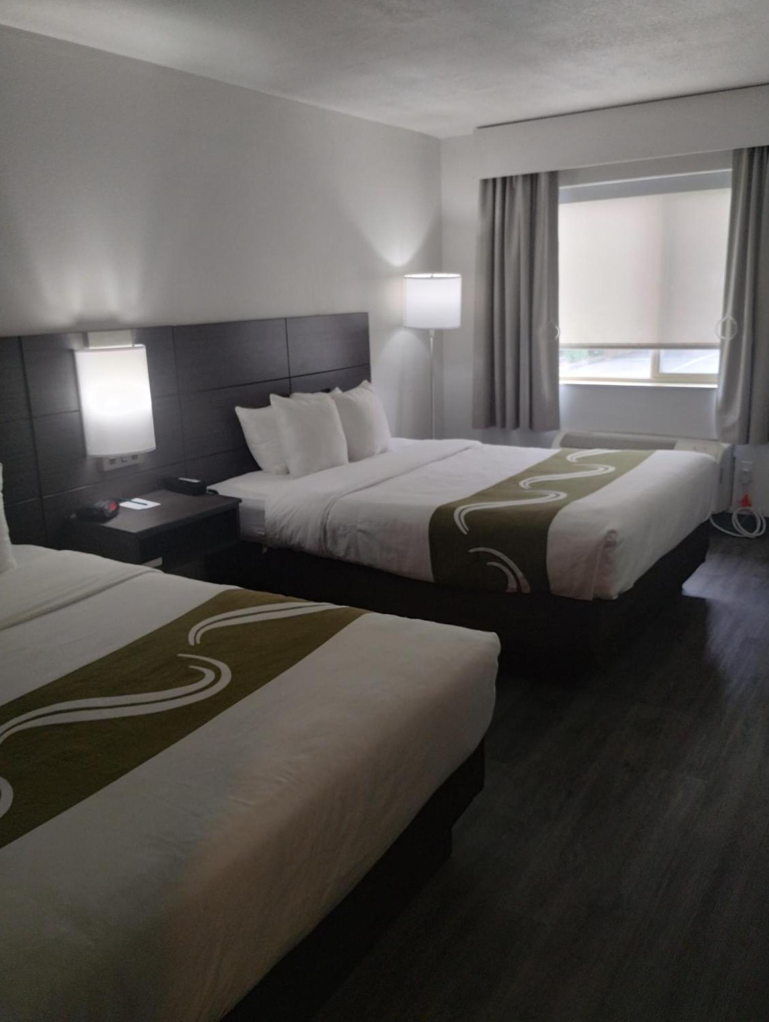 Quality Inn & Suites Уилсонвилл Экстерьер фото