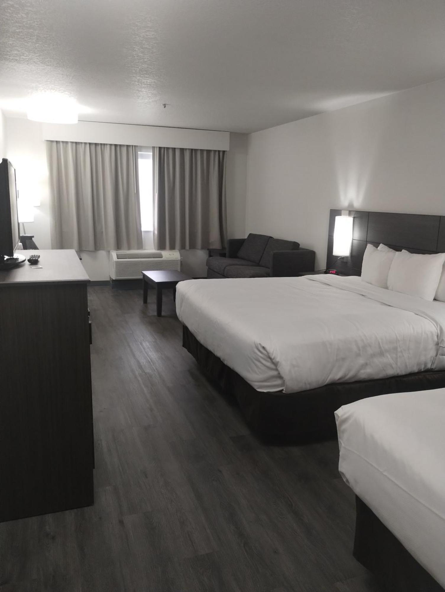 Quality Inn & Suites Уилсонвилл Экстерьер фото